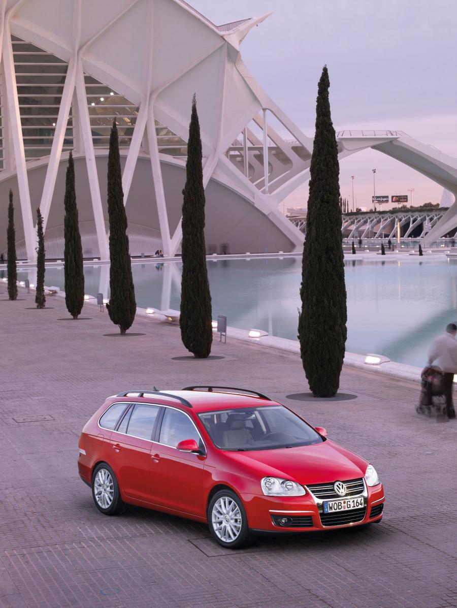  Volkswagen Golf Variant 2007 года  (фото 64 из 108)